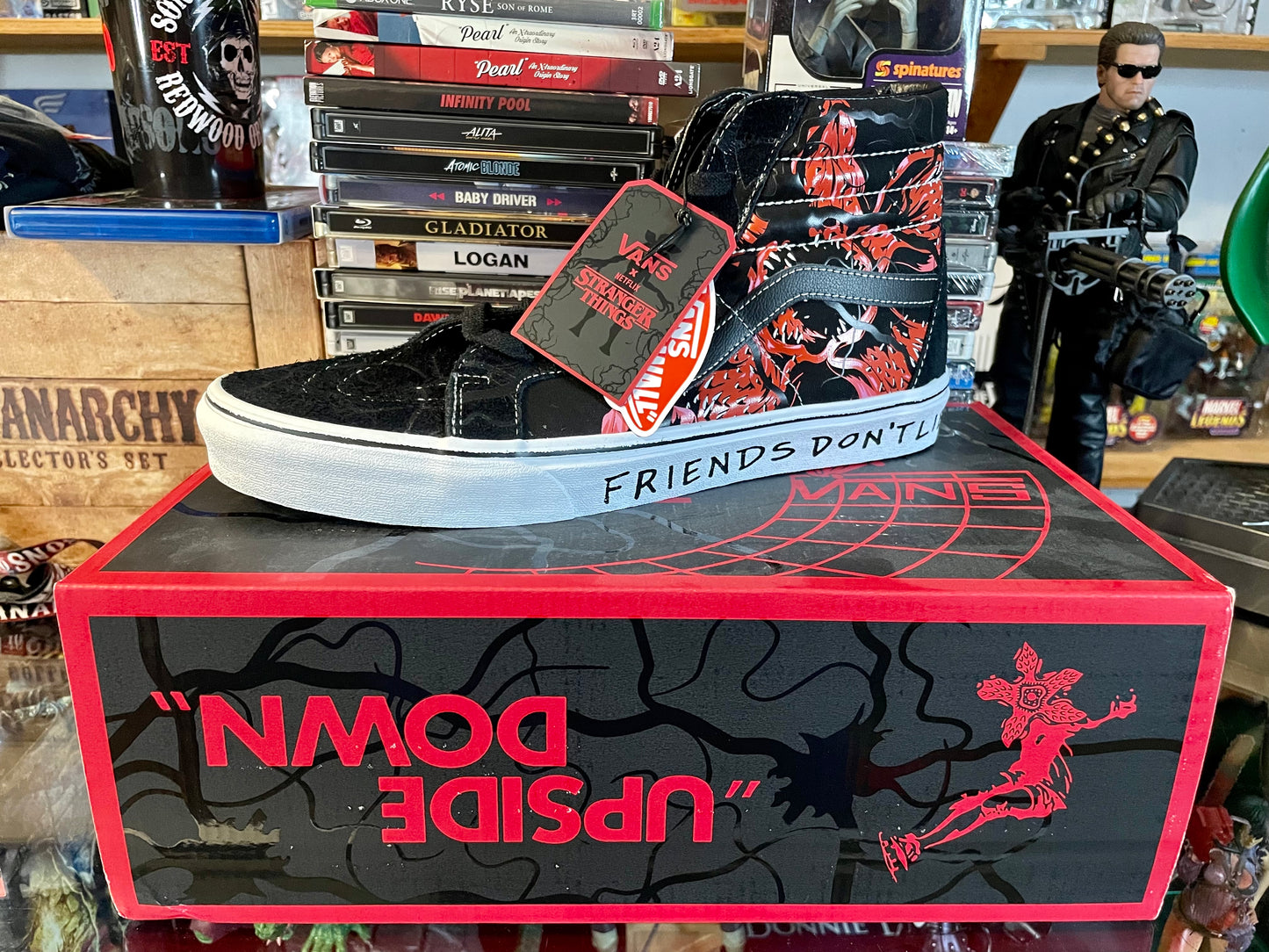 Vans Netflix Stranger Things Sk8-Hi Reissue Size 12