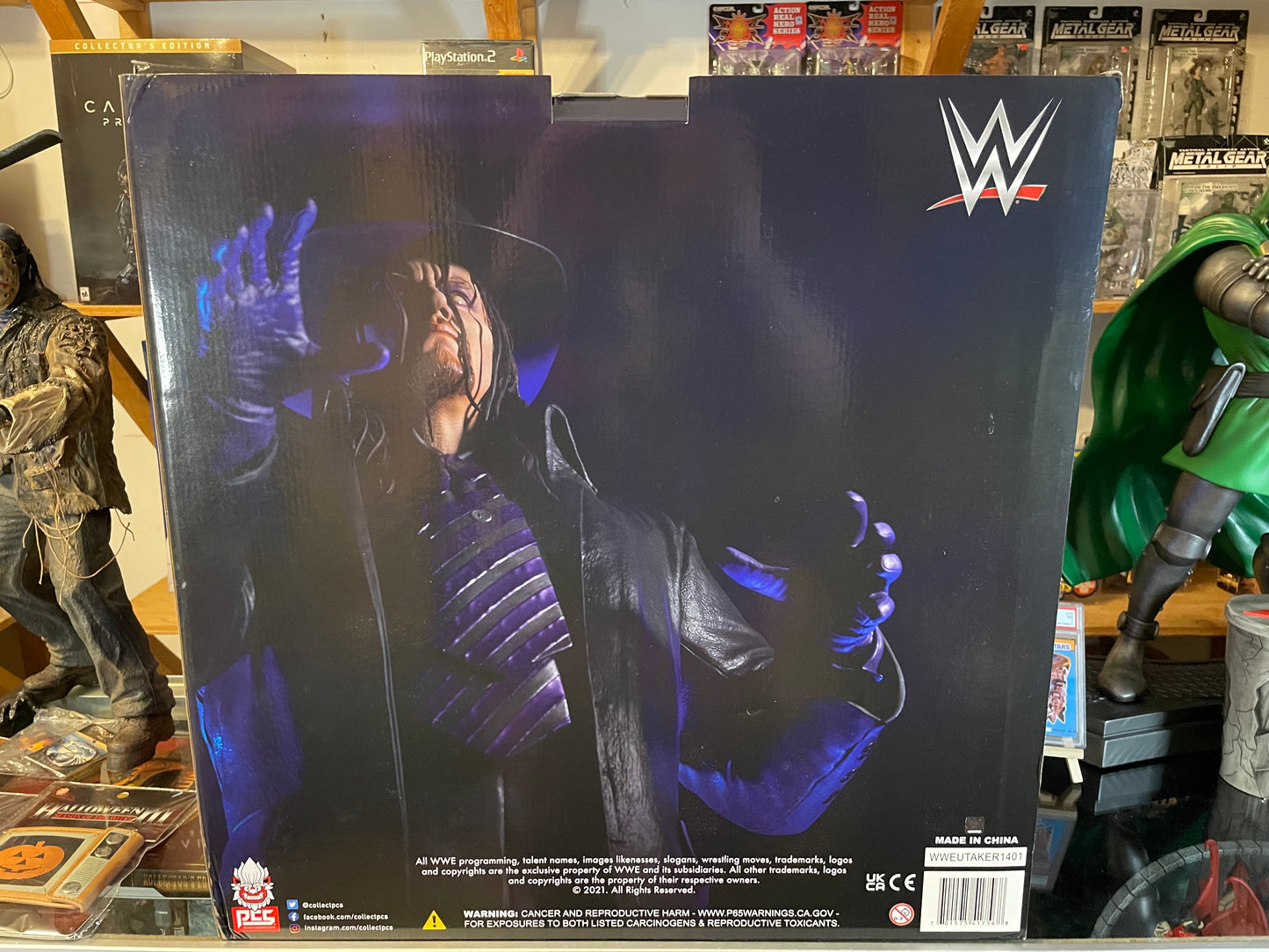 The Undertaker PCS Collectibles 1:4 Statue