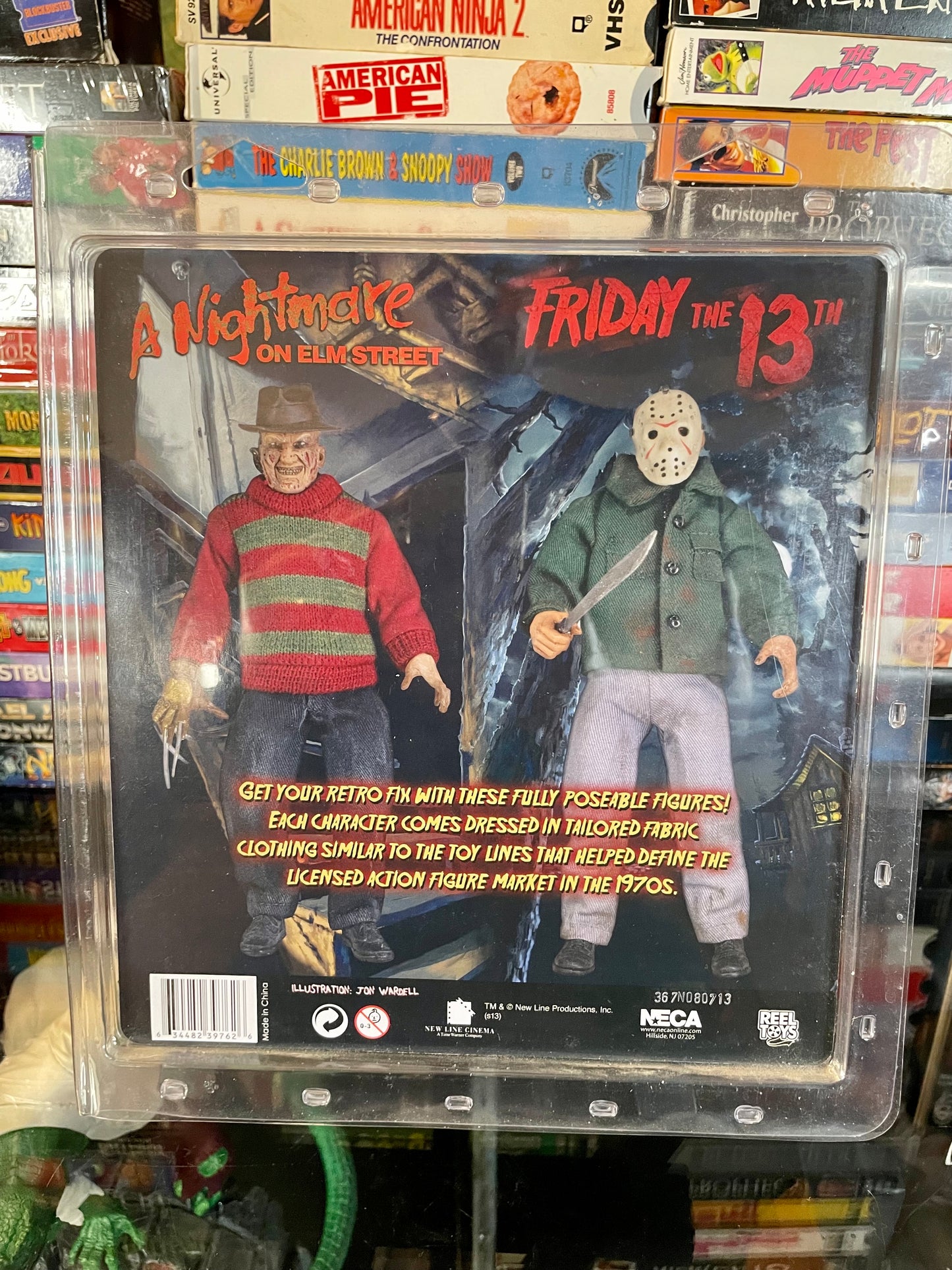 NECA A Nightmare on Elm Street 1 FREDDY KRUEGER Figure RETRO-STYLE CLOTHED