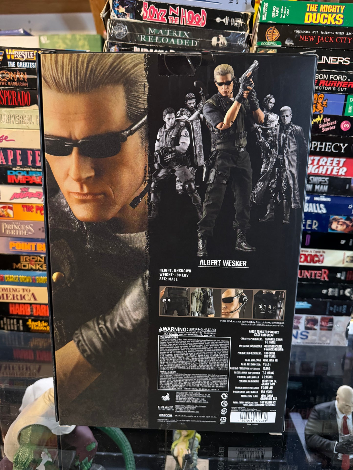 Hot Toys Resident Evil Albert Wesker S.T.A.R.S. Version 1/6 Collectible Figure