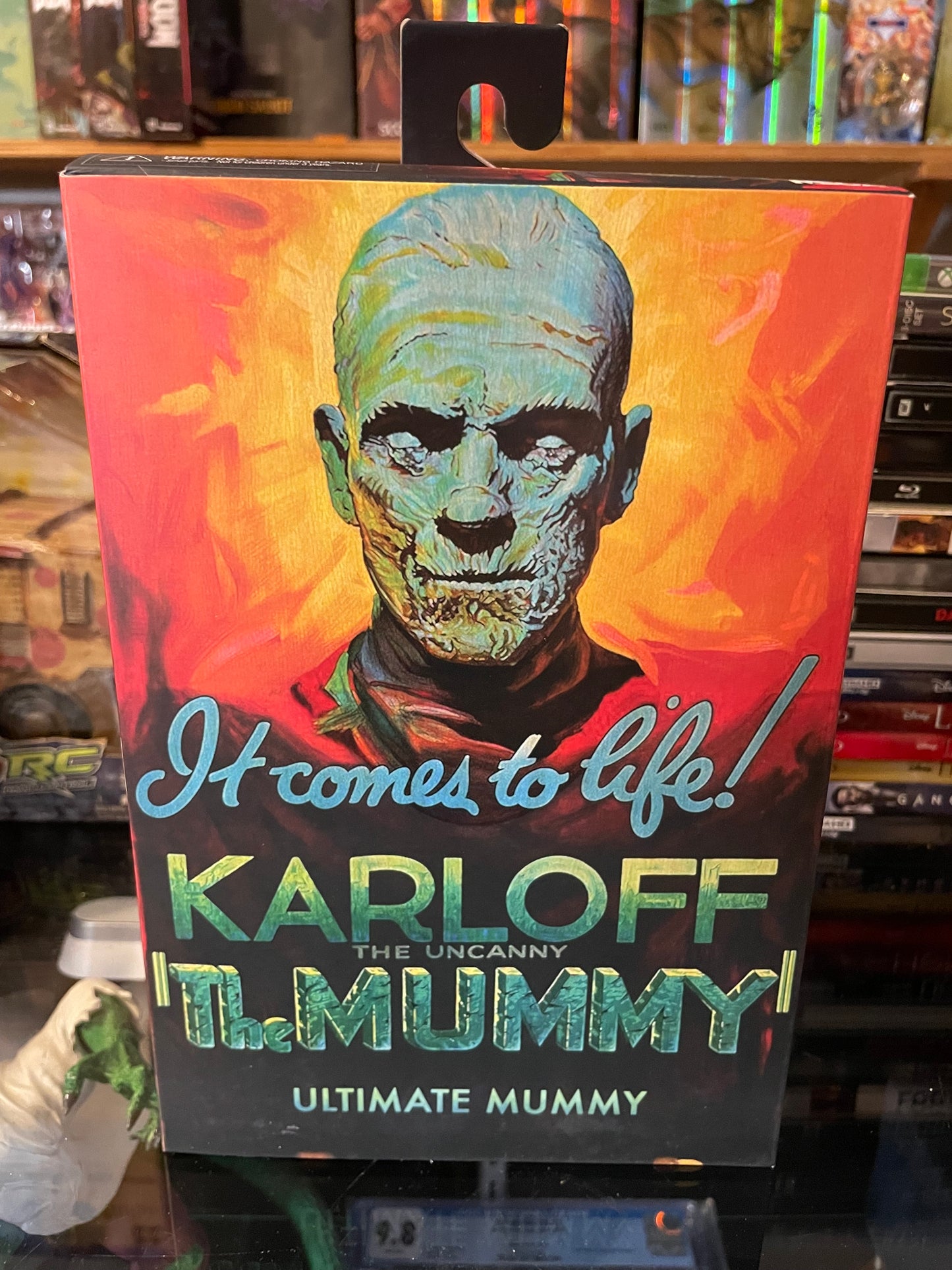 NECA Universal Monsters Ultimate Mummy Black and White Version 7-Inch Scale Action Figure