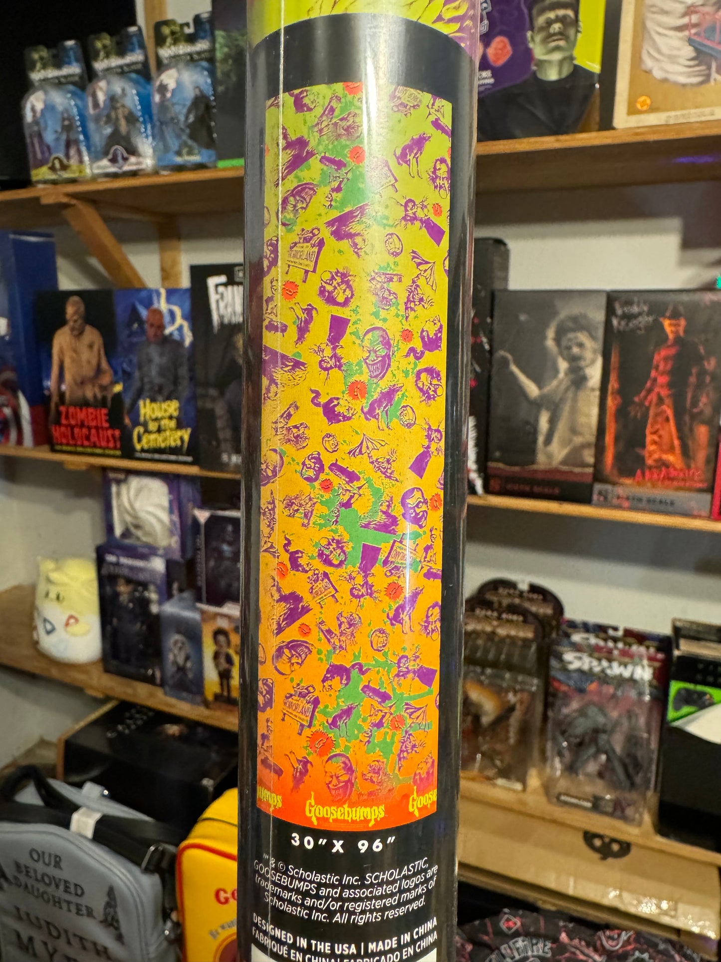 GOOSEBUMPS - SPLATTER WRAPPING PAPER