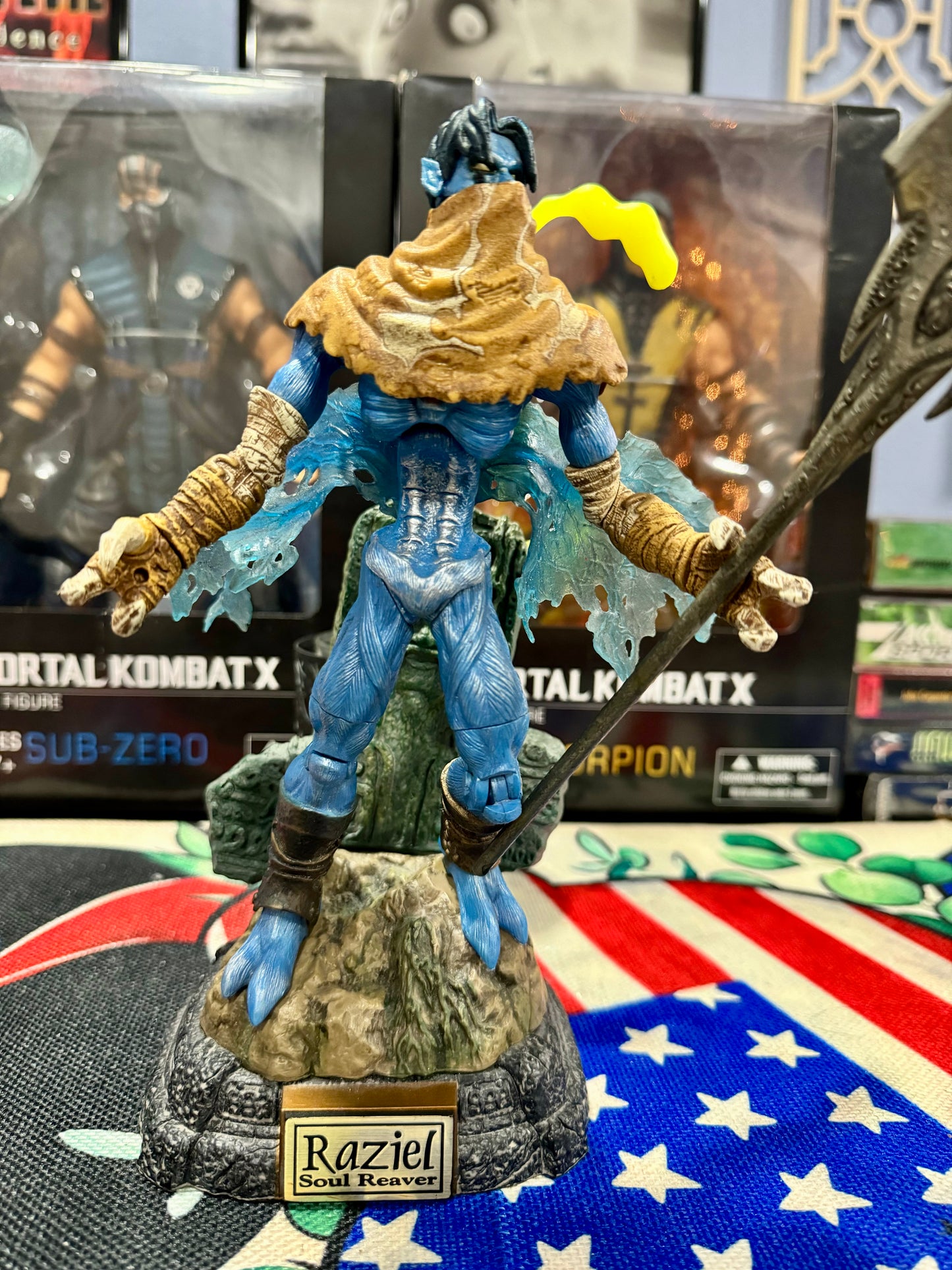 Soul Reave Raziel Deluxe Figure