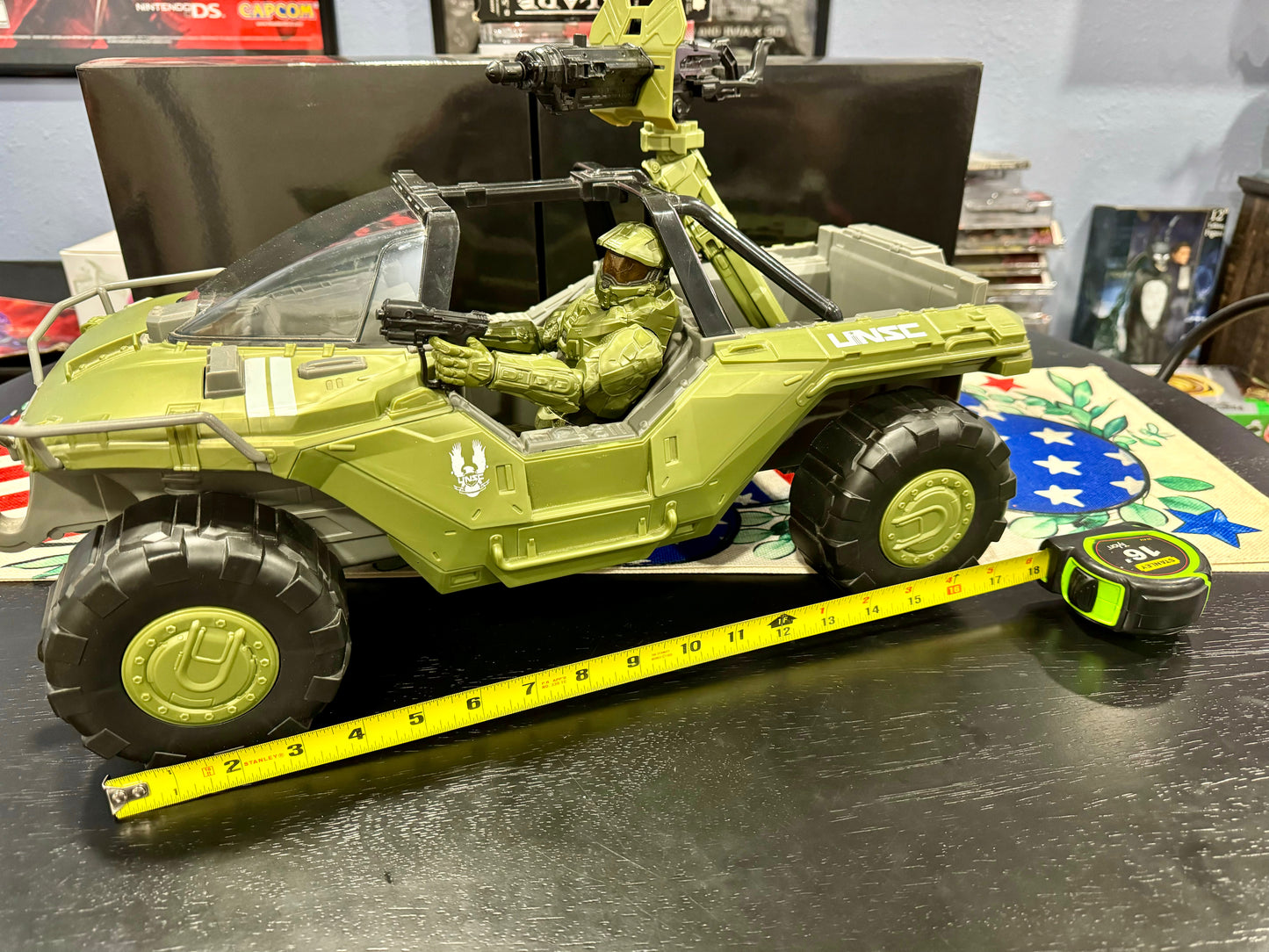 2016 Mattel Halo Warthog 20" Vehicle with Master Chief 12" figure