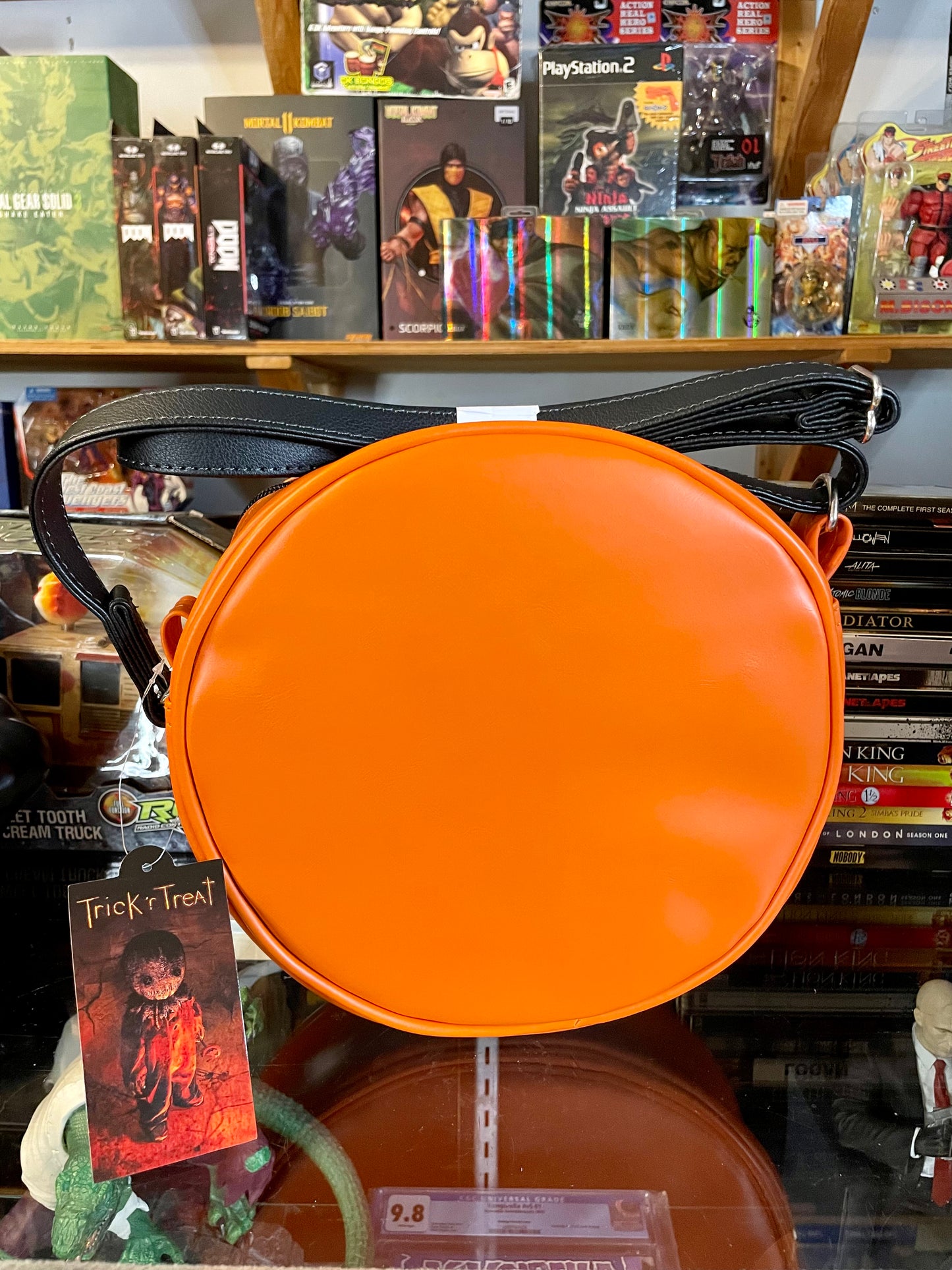 TRICK R TREAT SAM O LANTERN BAG - LIT (YELLOW)