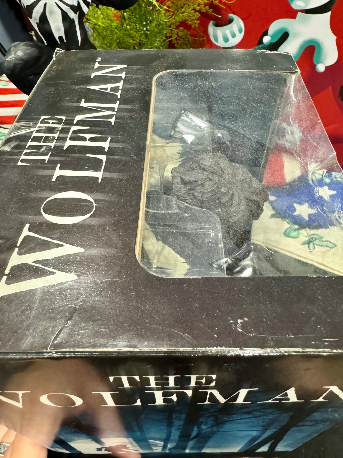 Mezco Toyz The Wolfman 9” Scale Figure