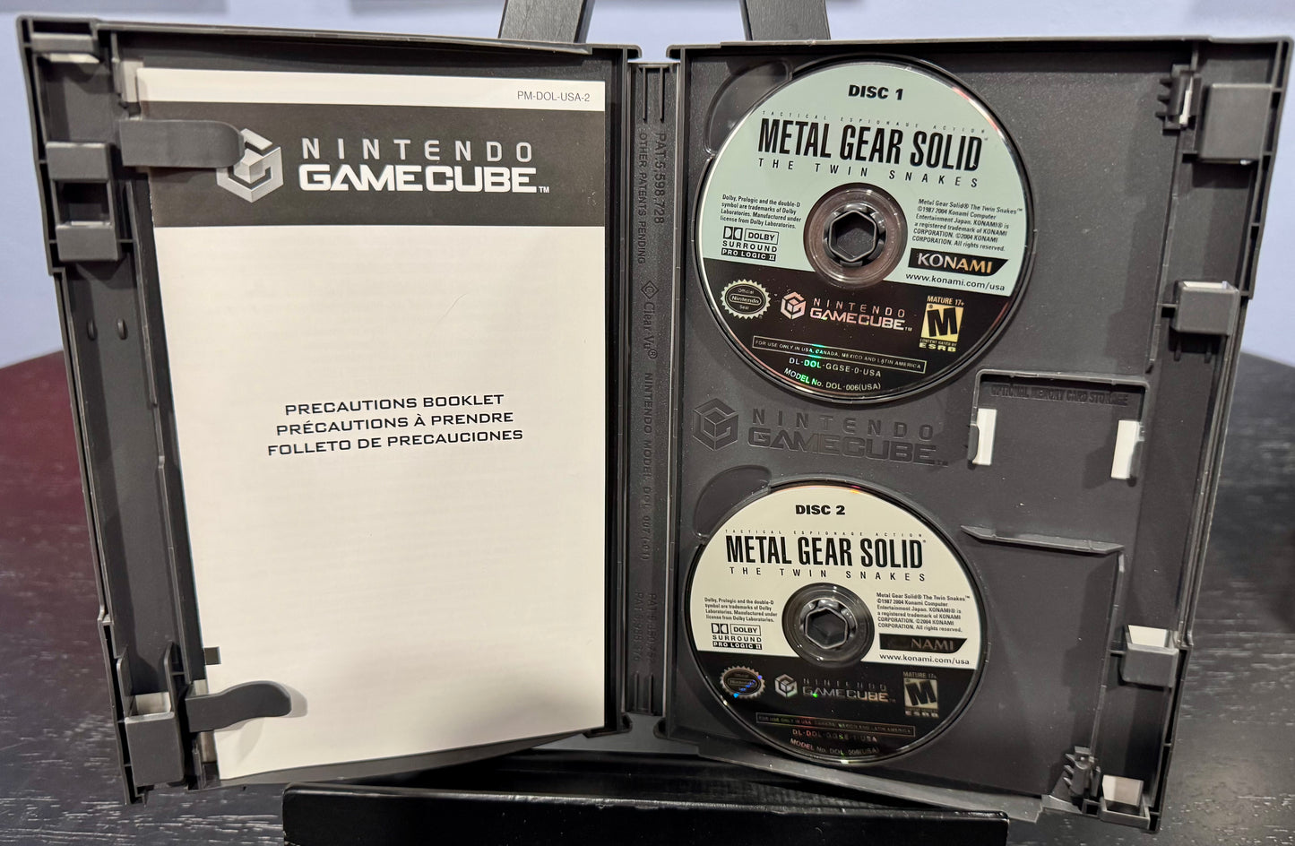 Metal Gear Solid The Twin Snakes Nintendo GameCube