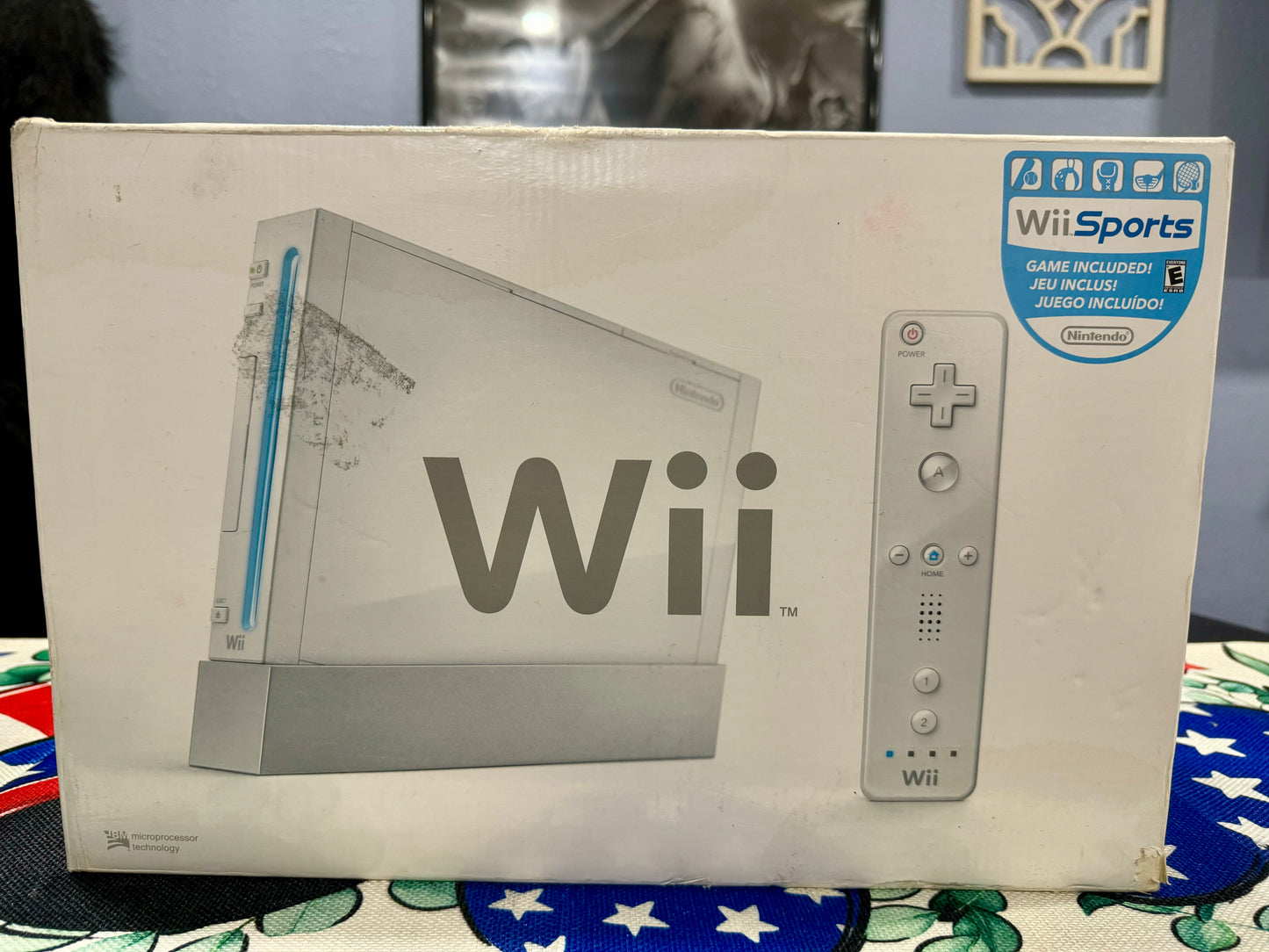 Nintendo Wii White Console with Wii Sports!