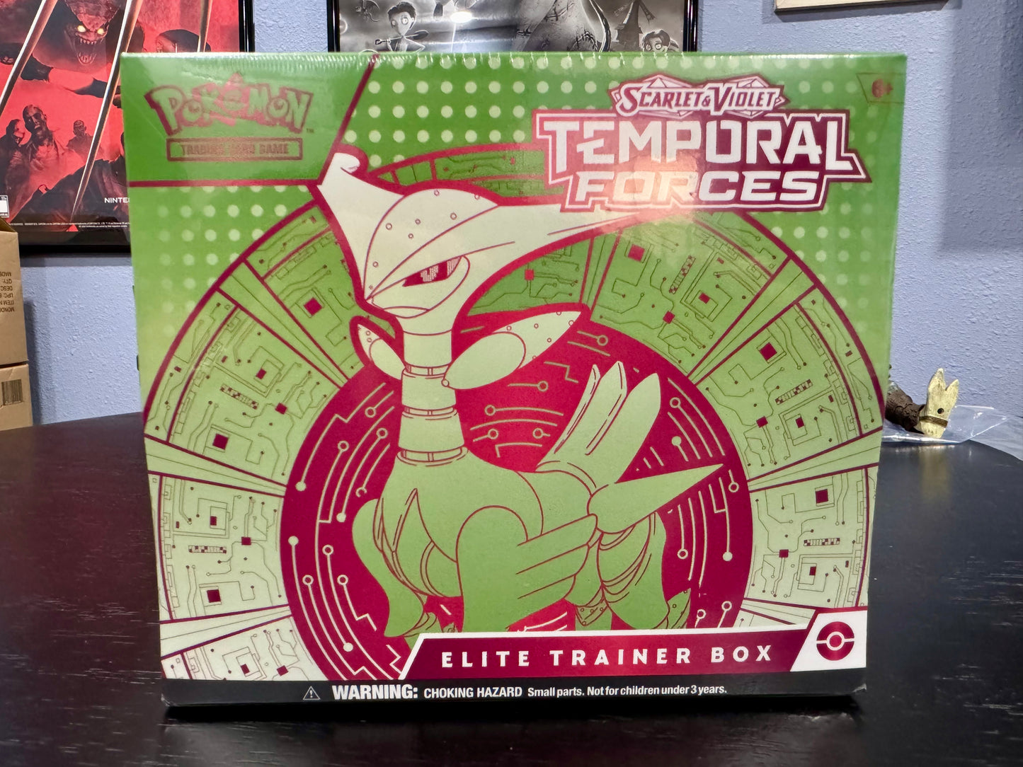 Pokemon Scarlet & Violet Temporal Forces Elite Trainer Box