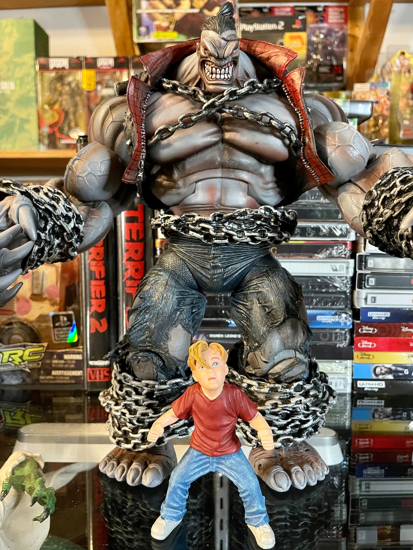 Build A Figure Legendary Marvel Legends Comic Book Heroes Pitt with Timmy