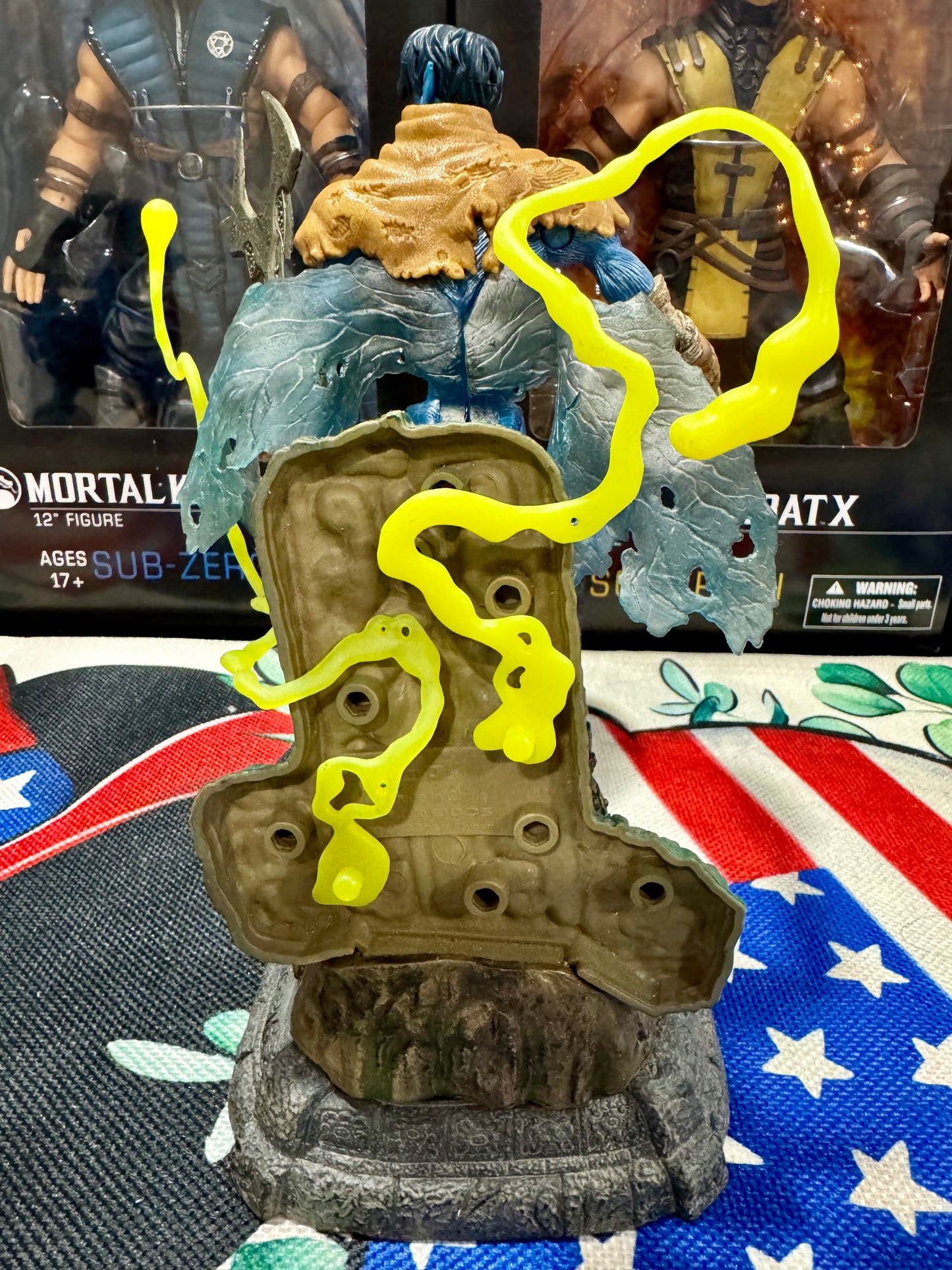 Soul Reaver Raziel Deluxe Figure Complete