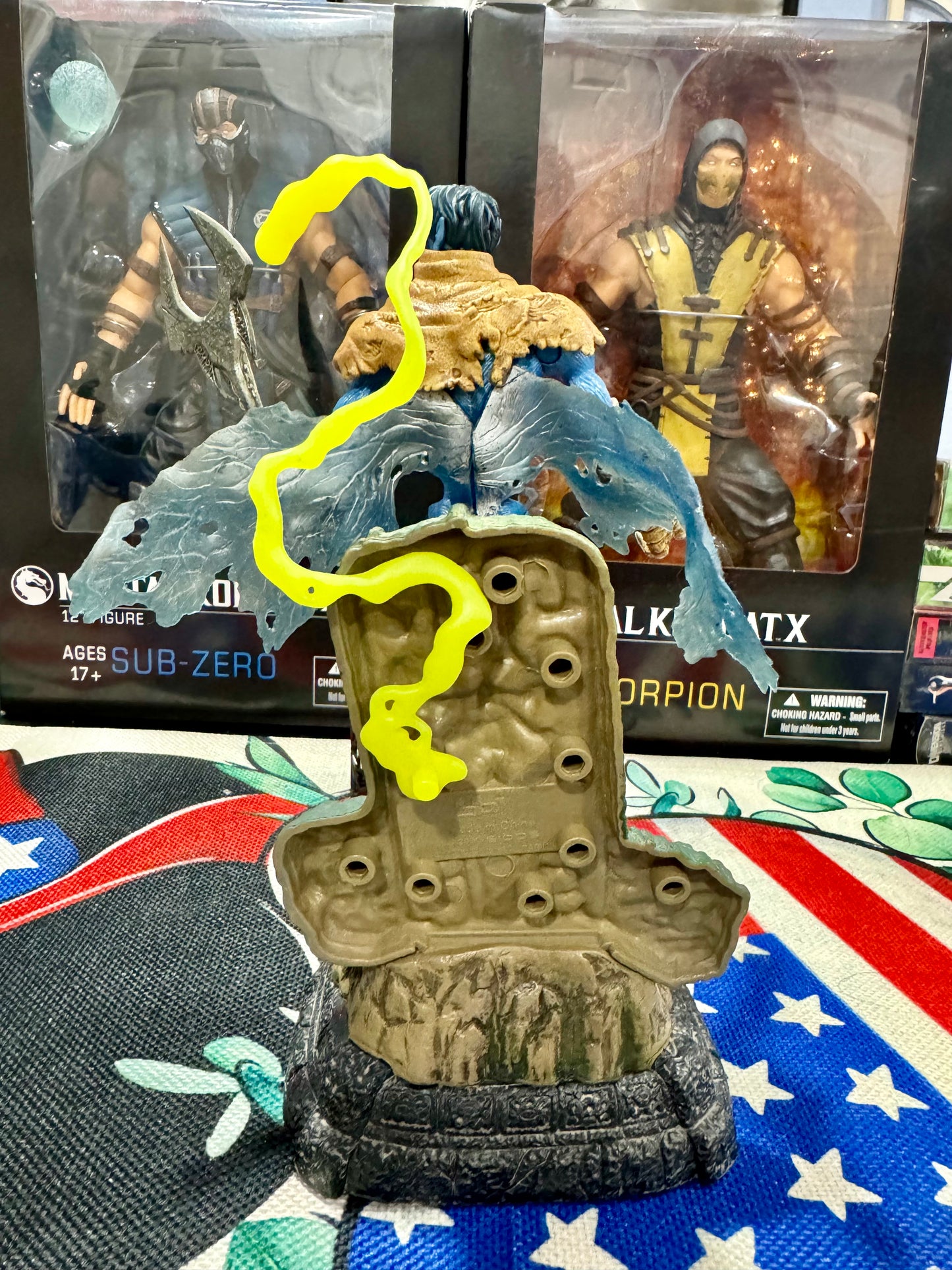 Soul Reave Raziel Deluxe Figure
