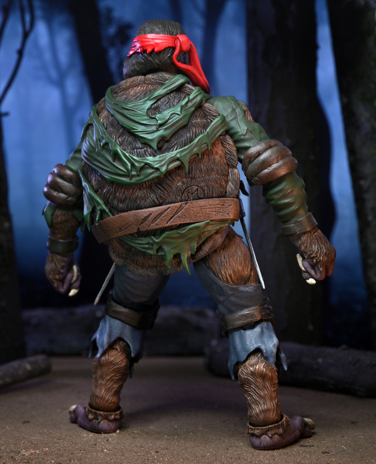 NECA Universal Monsters/Teenage Mutant Ninja Turtles Raphael as the Wolfman 7” Action Figure