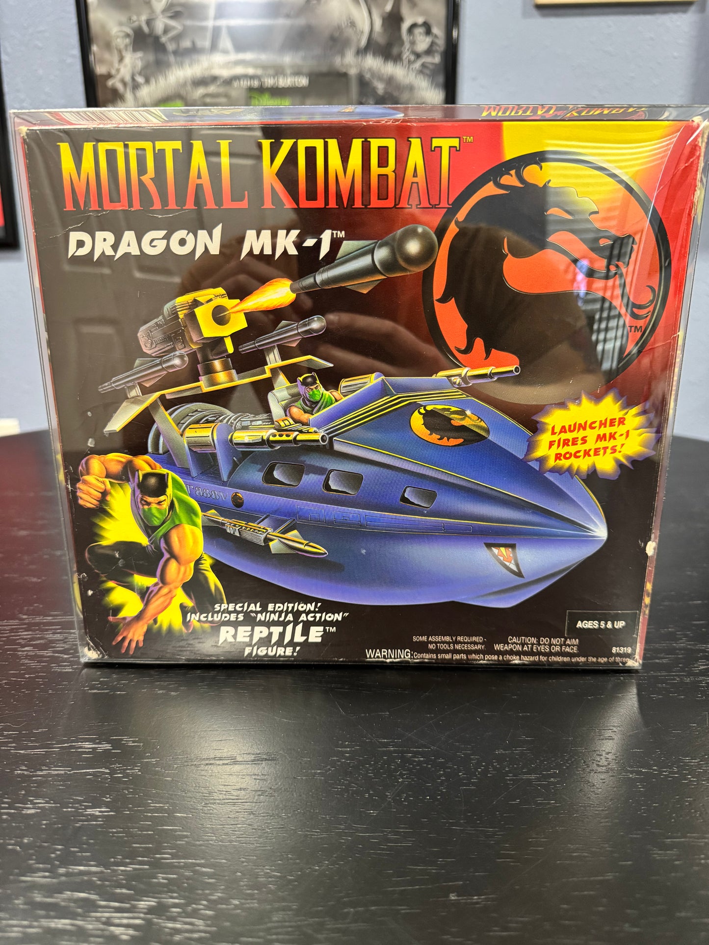 Mortal Kombat Dragon MK-1