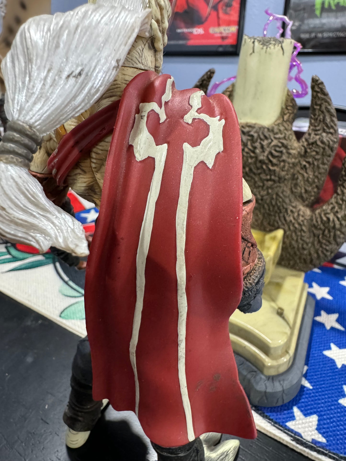 Soul Reaver Kain Deluxe Figure