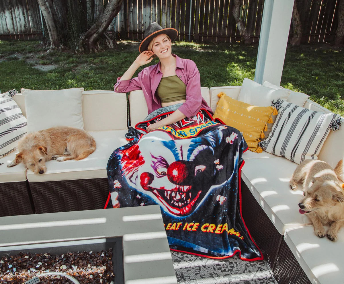 KILLER KLOWNS FROM OUTER SPACE ORIGINAL POSTER RASCHEL THROW BLANKET