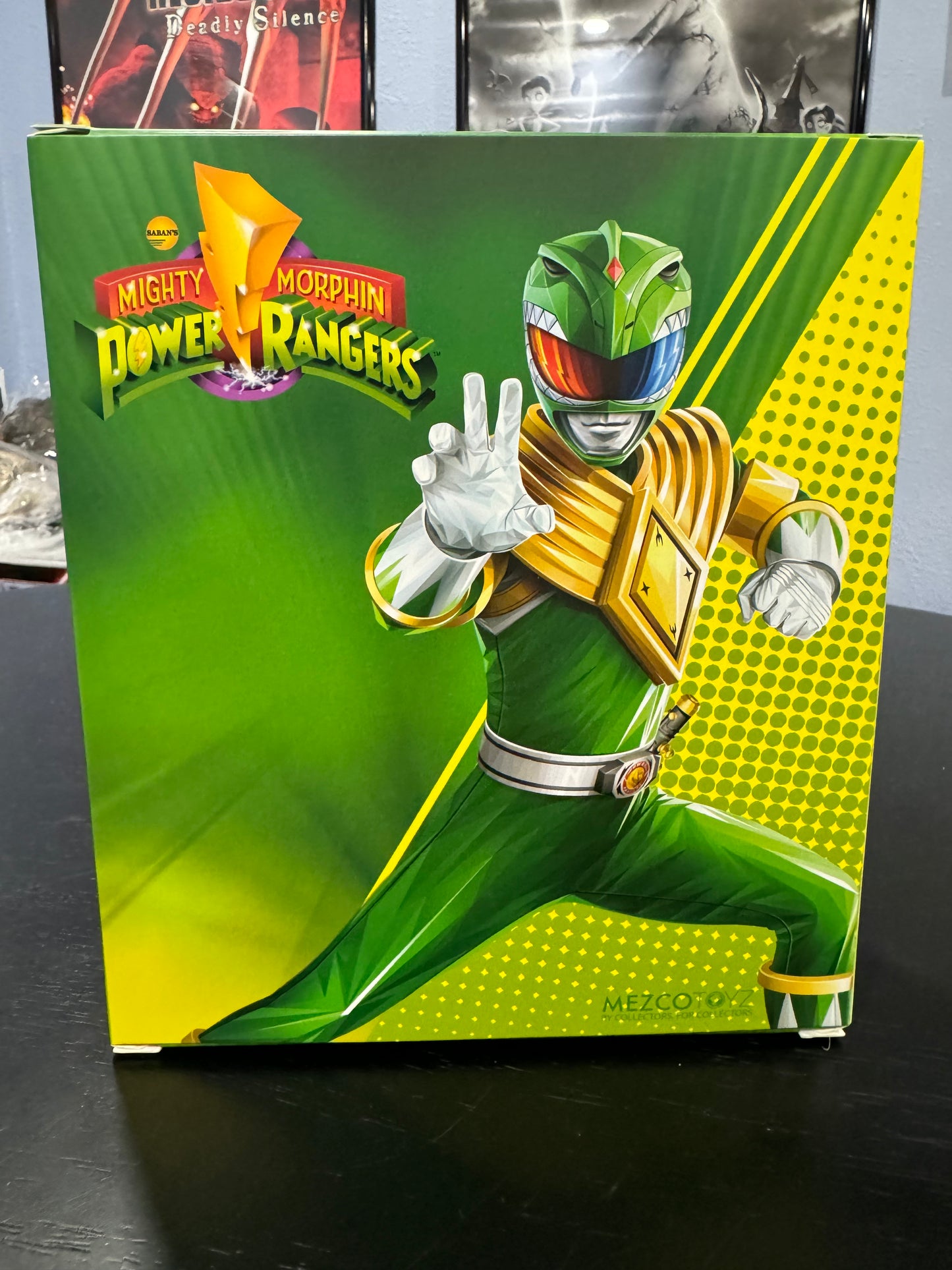 Mezco Toyz One:12 Collective Mighty Morphin' Power Rangers - Green Ranger - SDCC 2023 Exclusive
