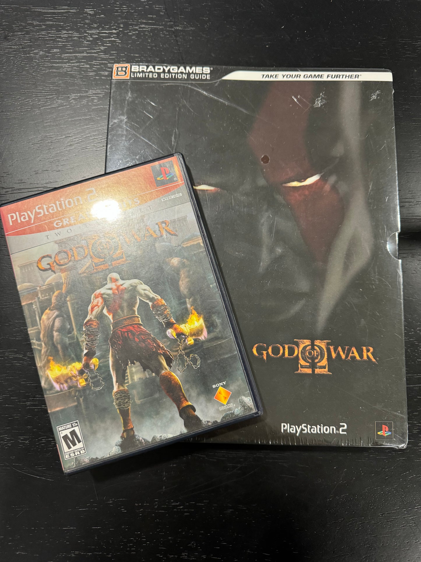 God of War II PS2 Game & LIMITED EDITION BRADYGAMES STRATEGY GUIDE