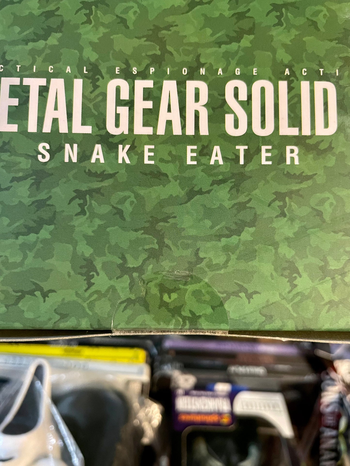 Hot Toys VGM15 Metal Gear Solid 3 Snake Eater Sneaking Suit Version