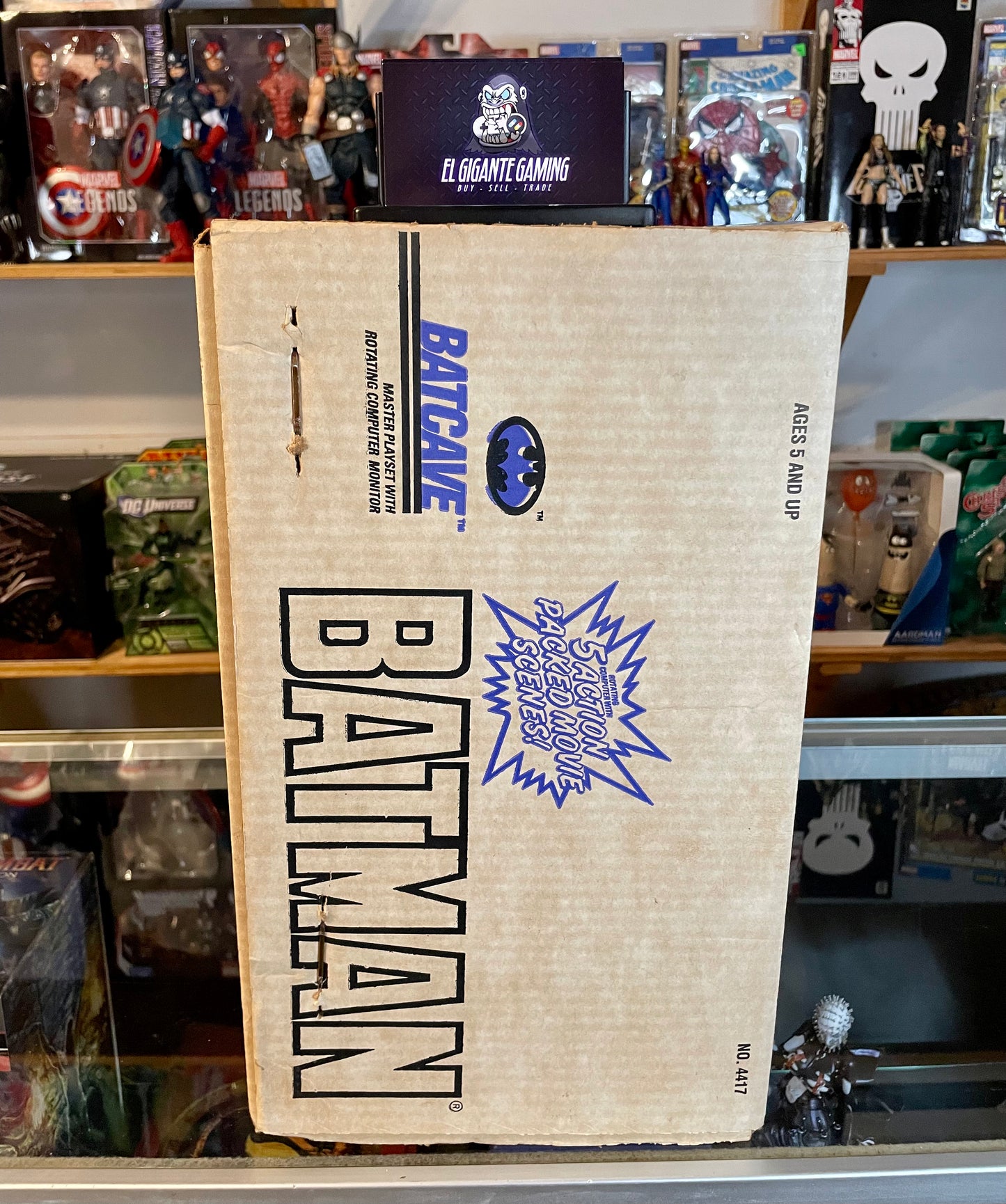 Batman Batcave Master Playset Toybiz 1989 on