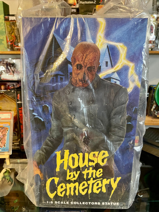 HOUSE BY THE CEMETERY - DR. FREUDSTEIN 12" STATUE