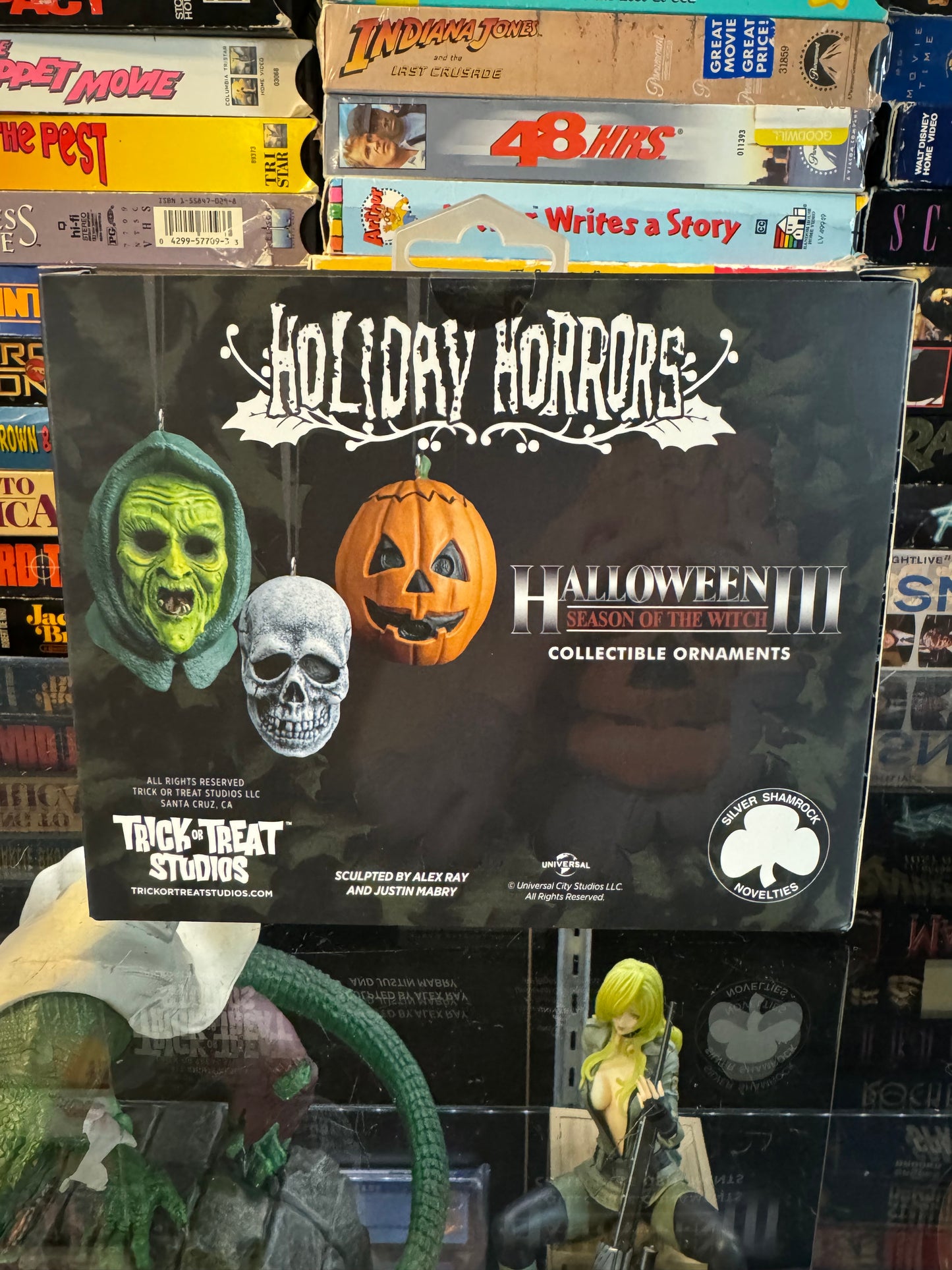 Holiday Horrors - Halloween III: Season of the Witch - Silver Shamrock Ornament 3 Pack