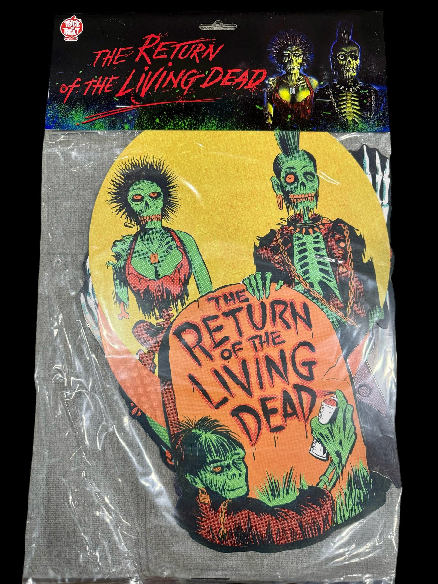 THE RETURN OF THE LIVING DEAD WALL DECOR COLLECTION - SERIES 1