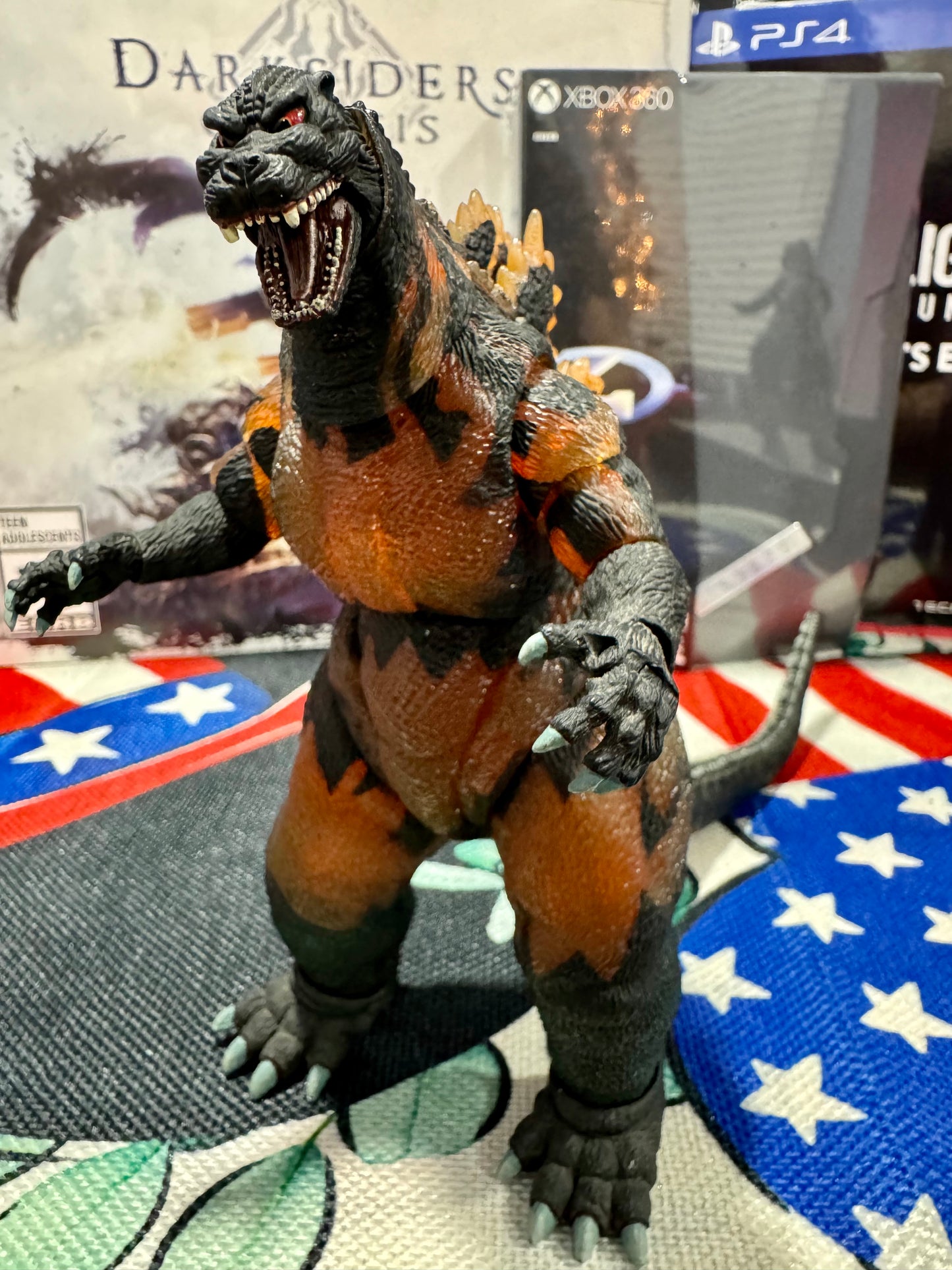 NECA Burning Godzilla VS Destroyah