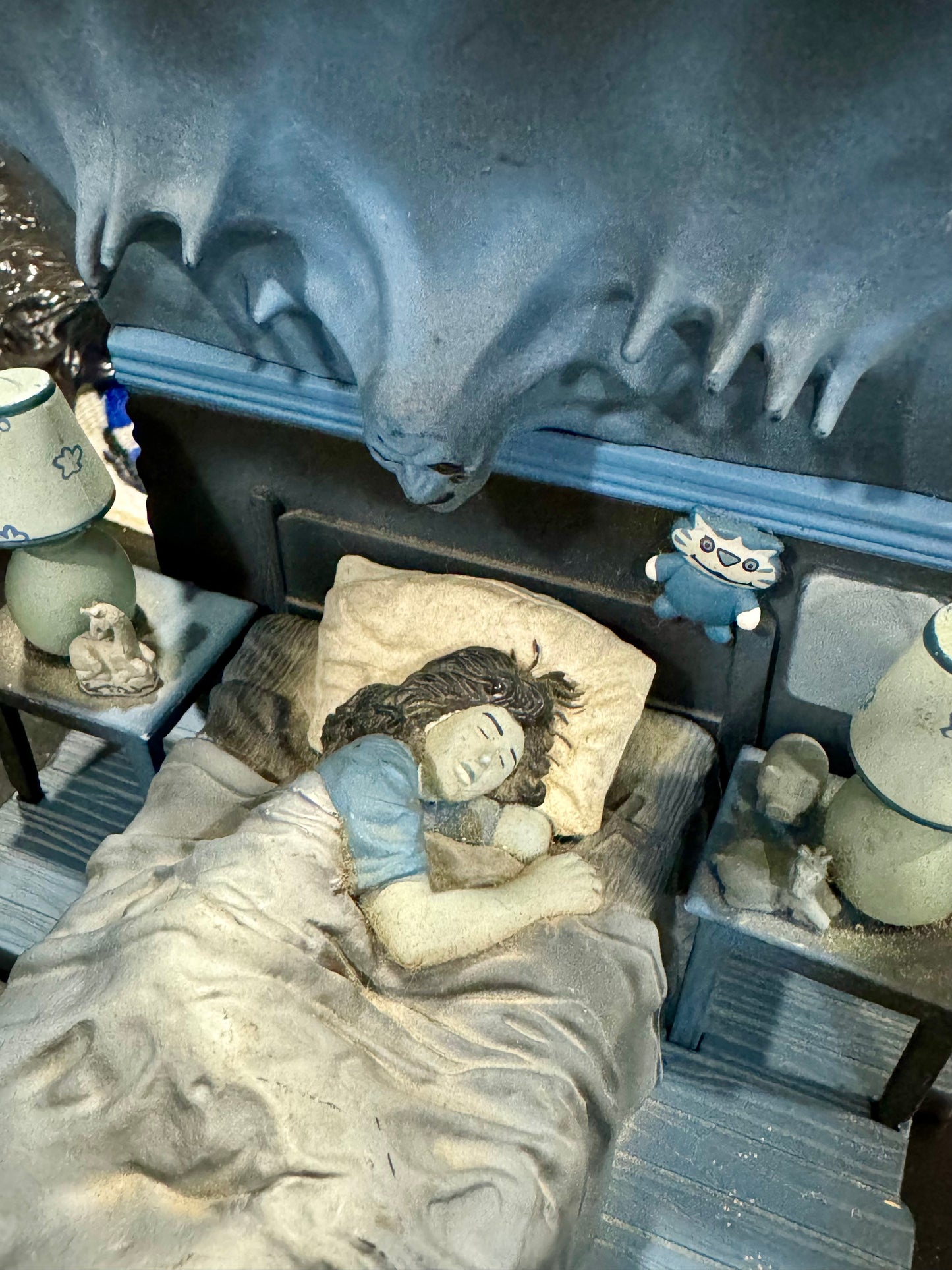 Mezco Cinema Of Fear Screen Grabs A Nightmare On Elm Street Monochrome Bedroom Scene