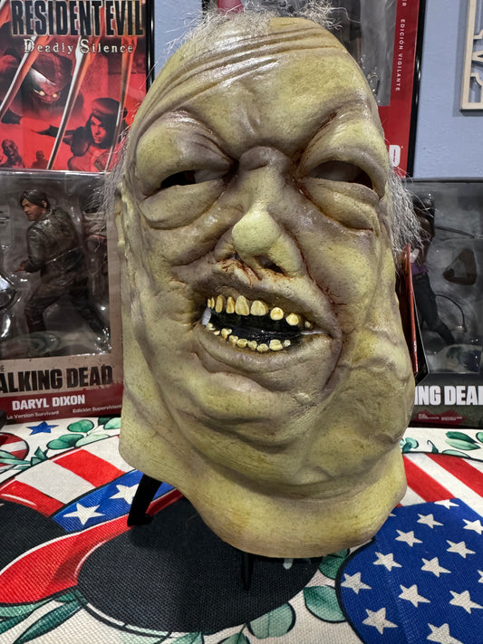 The Walking Dead Well Walker Mask