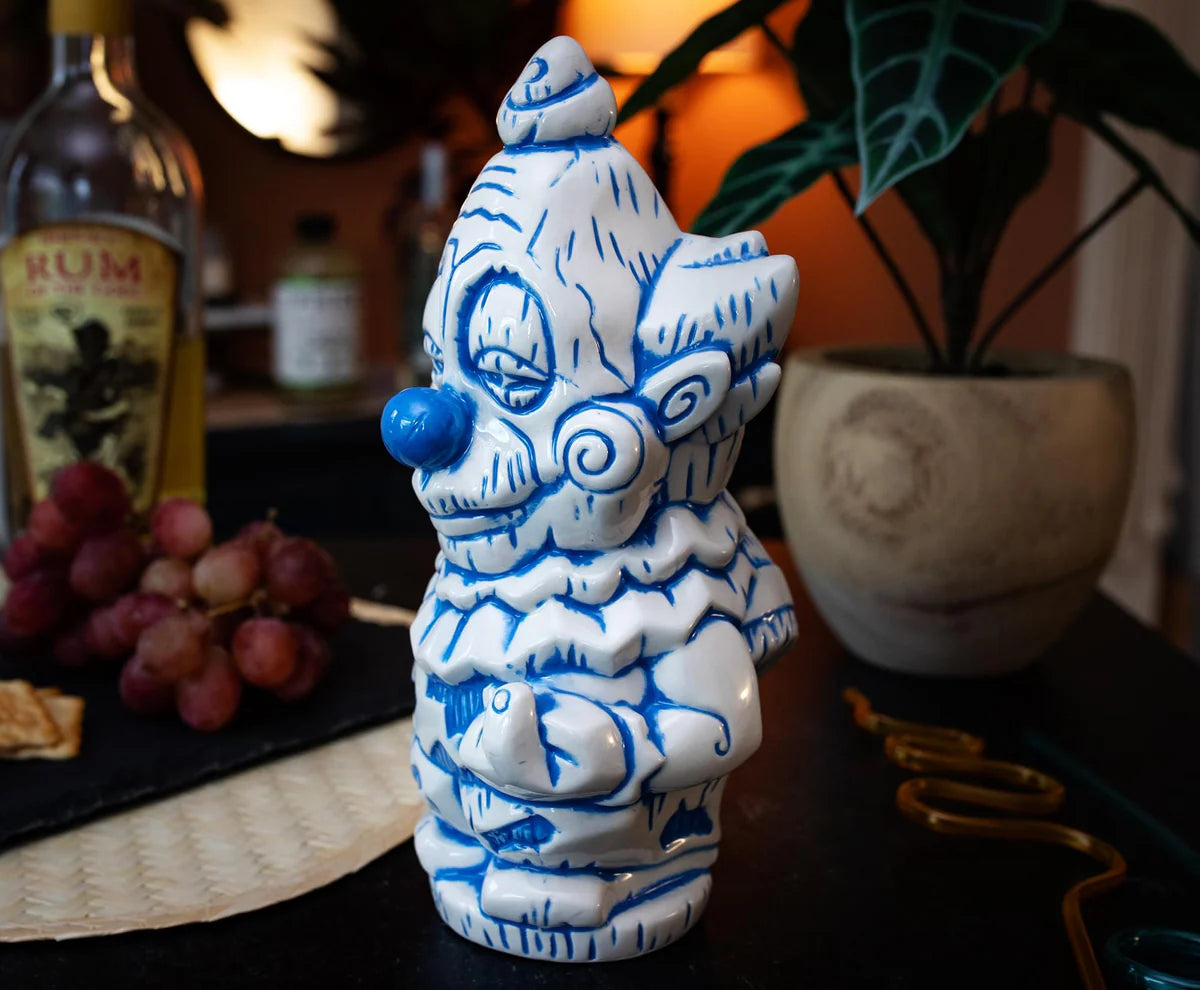 GEEKI TIKIS KILLER KLOWNS FROM OUTER SPACE JUMBO CERAMIC MUG | HOLDS 12 OUNCES