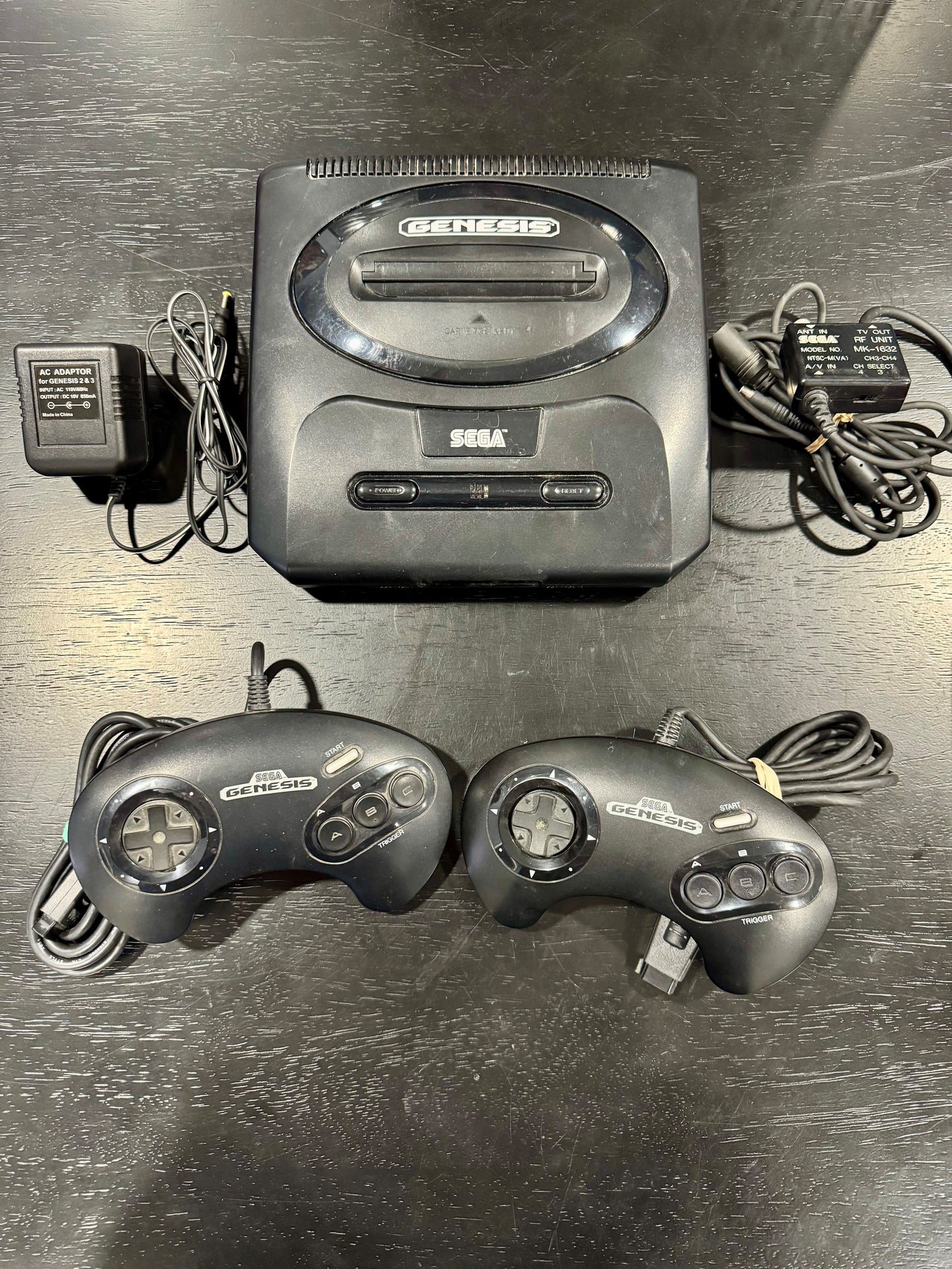 Sega Genesis System Console Model No: MK-1631