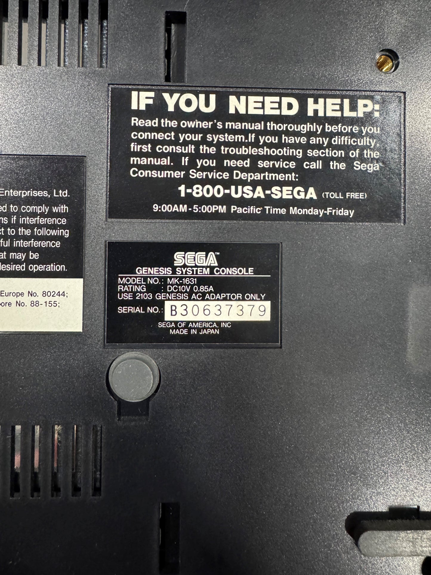 Sega Genesis System Console Model No: MK-1631