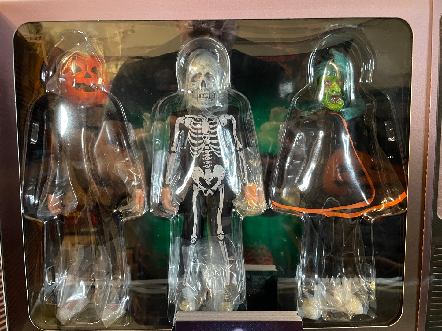 HALLOWEEN III: SEASON OF THE WITCH - 1:6 SCALE TRICK OR TREATER ACTION FIGURE SET