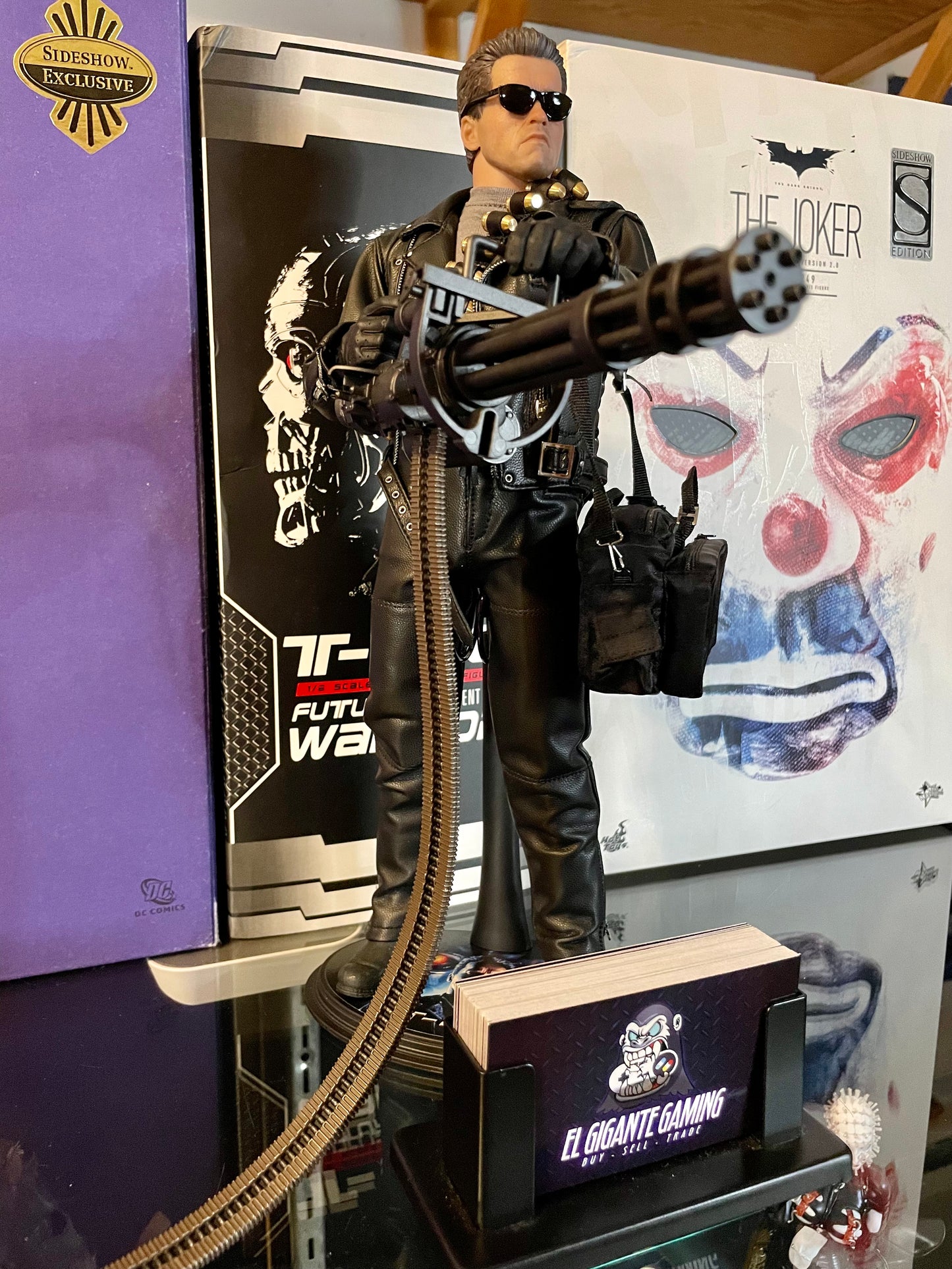 T-800 Future Warrior 1/6 Scale Collectible Figure