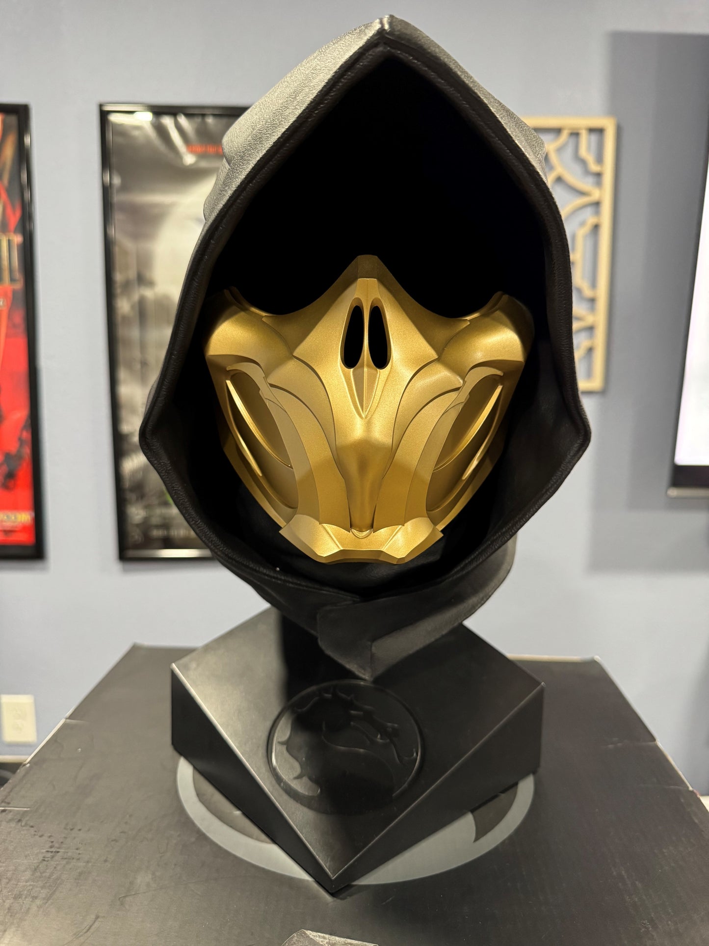 Mortal Kombat 11 Kollectors Edition Xbox One Collectors Edition 11 Mask Scorpion