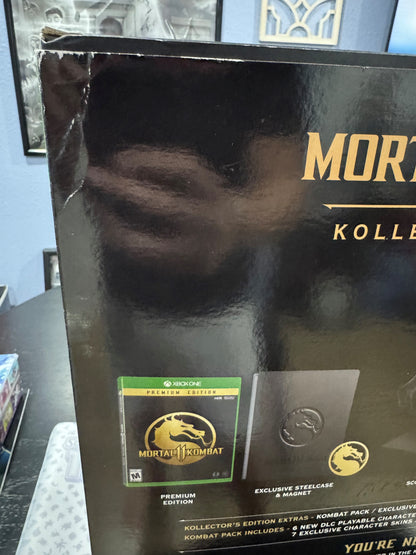 Mortal Kombat 11 Kollectors Edition Xbox One Collectors Edition 11 Mask Scorpion