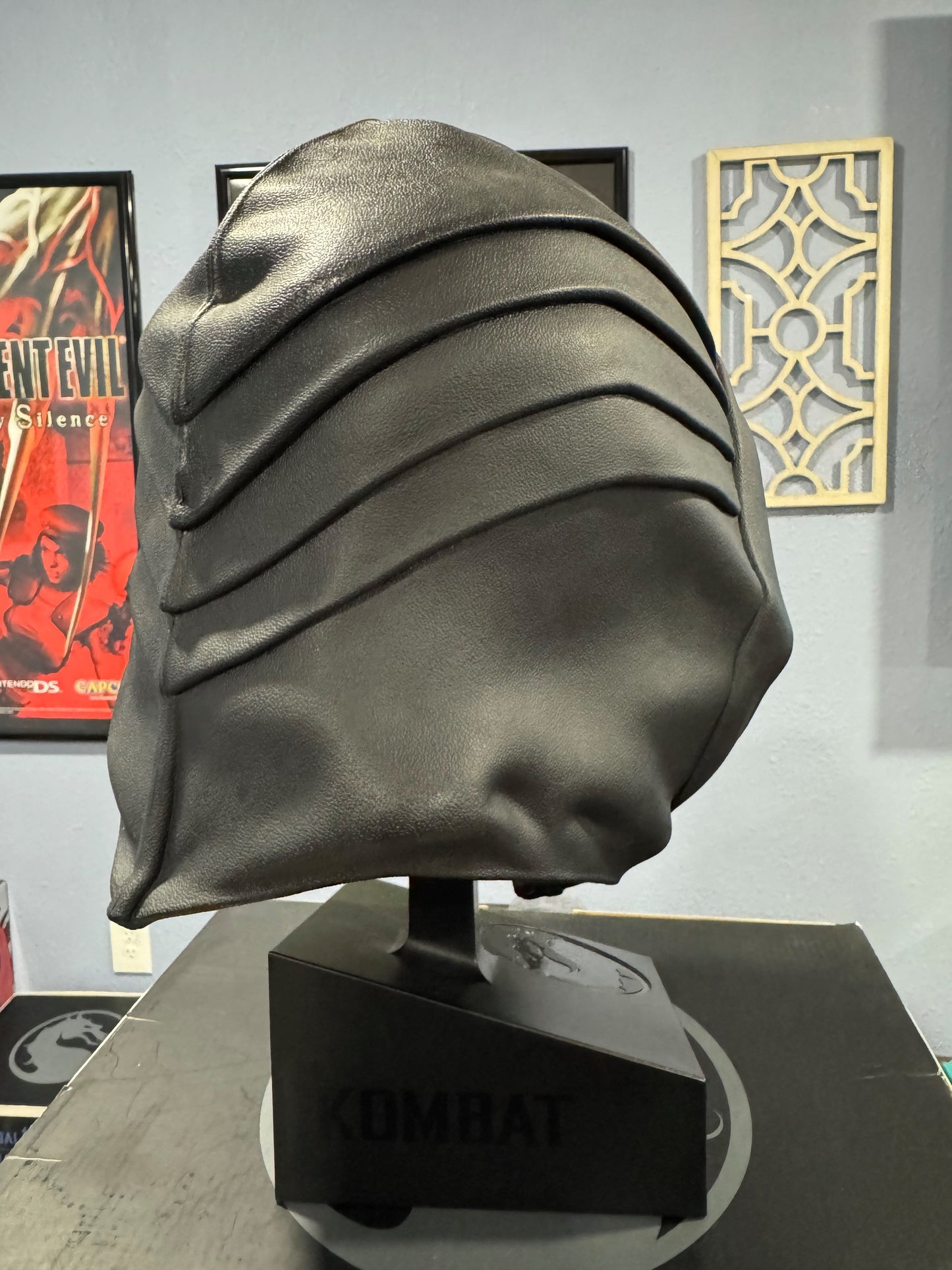 Mortal Kombat 11 Kollectors Edition Xbox One Collectors Edition 11 Mask Scorpion